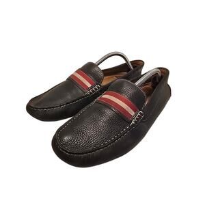 G.H. Bass Sheldon Grosgrain leather loafers in navy with red and white strap.